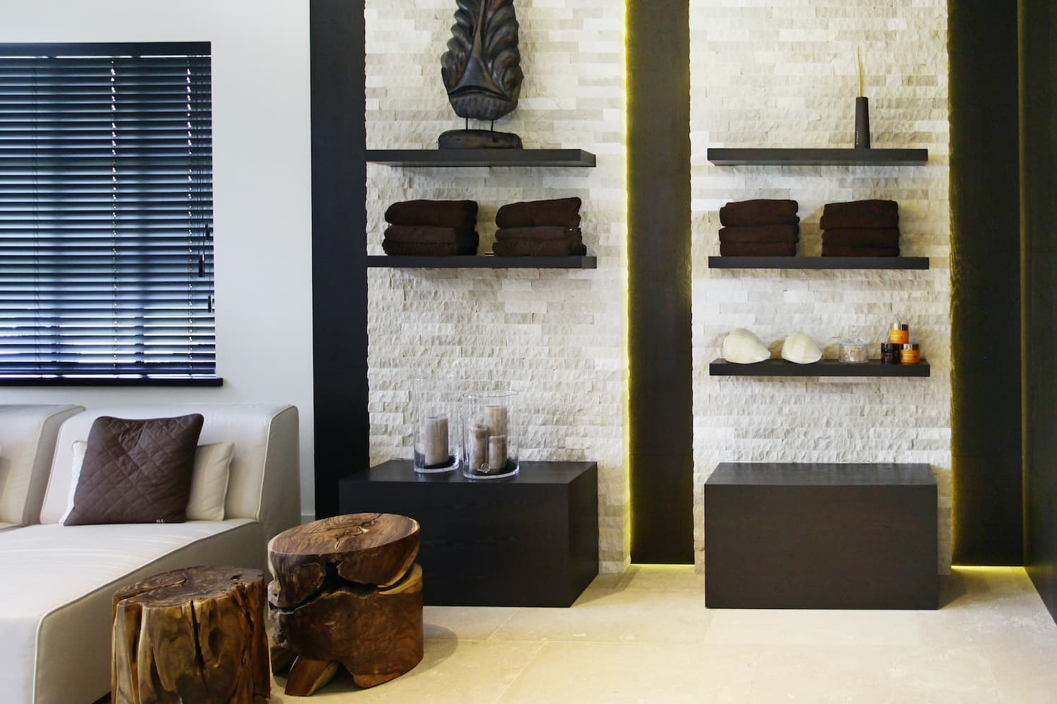 Een foto van het werk uitgevoerd door ABC - Domotica in Project VR